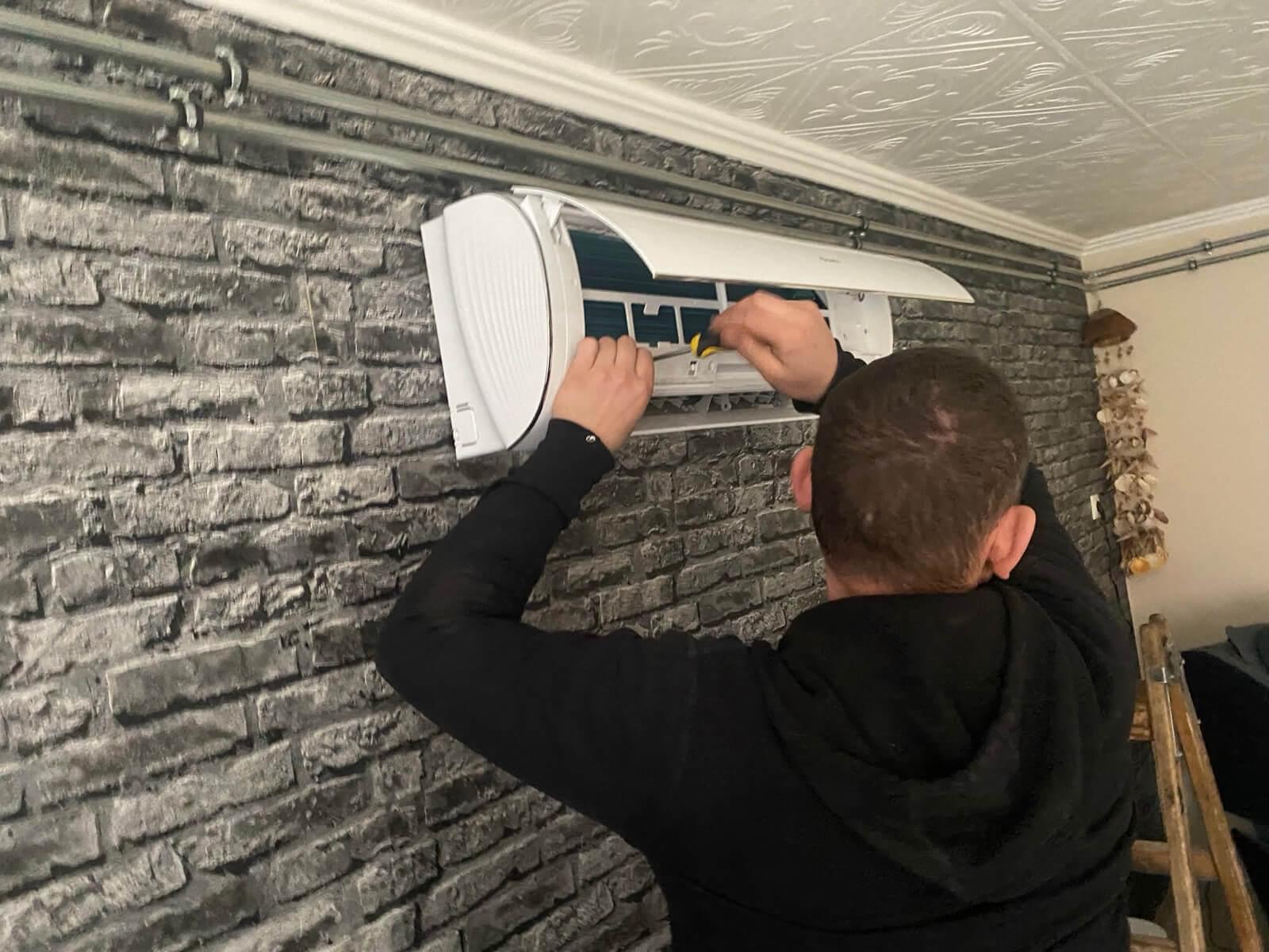 Beltéri klíma felszerelve