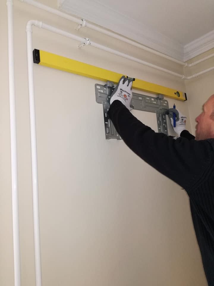 A beltéri klíma egység pontos tervezése a falon